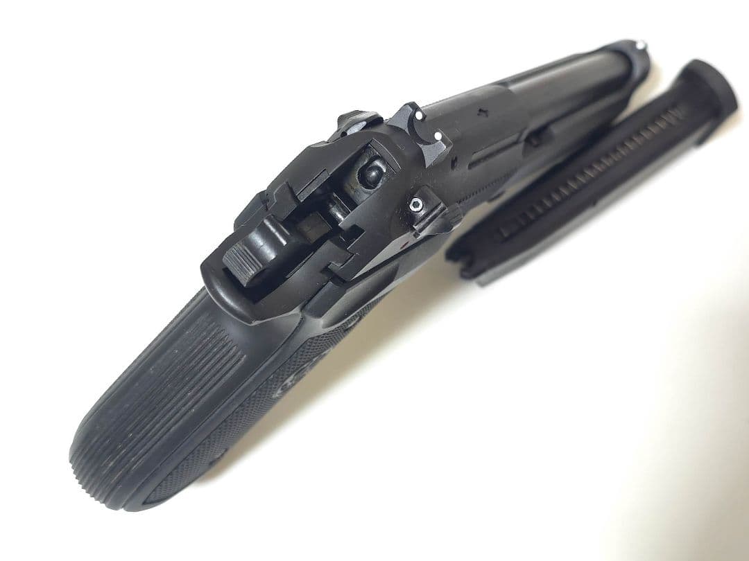 KSC BERETTA M92F HW システム7 ベレッタグリップ交換済み