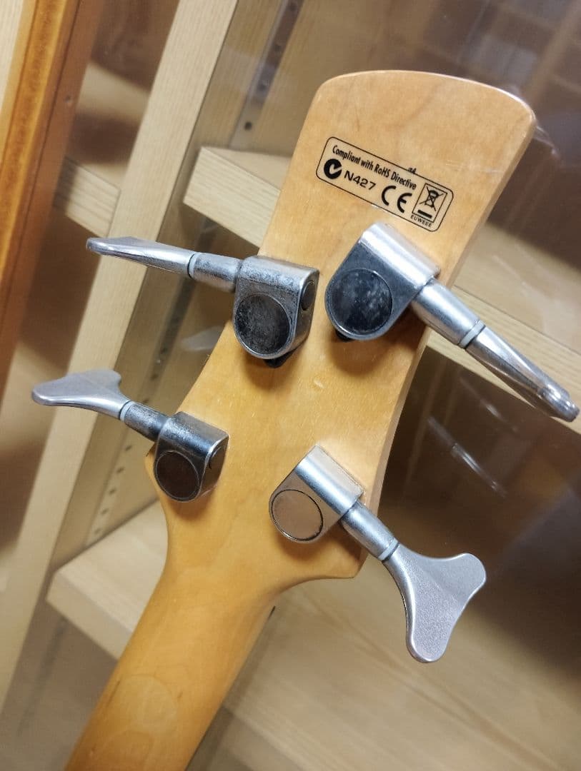 Ibanez Soundgear 4弦エレキベース バースト