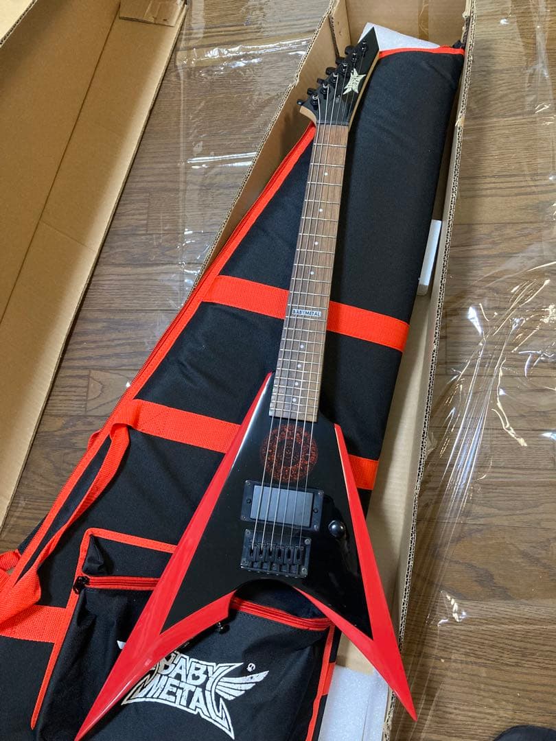 BABYL ベビーメタル MINI-ARROW ベビーメタル ミニギター