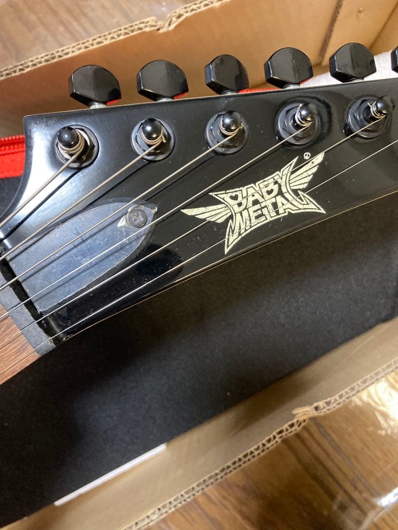 BABYL ベビーメタル MINI-ARROW ベビーメタル ミニギター