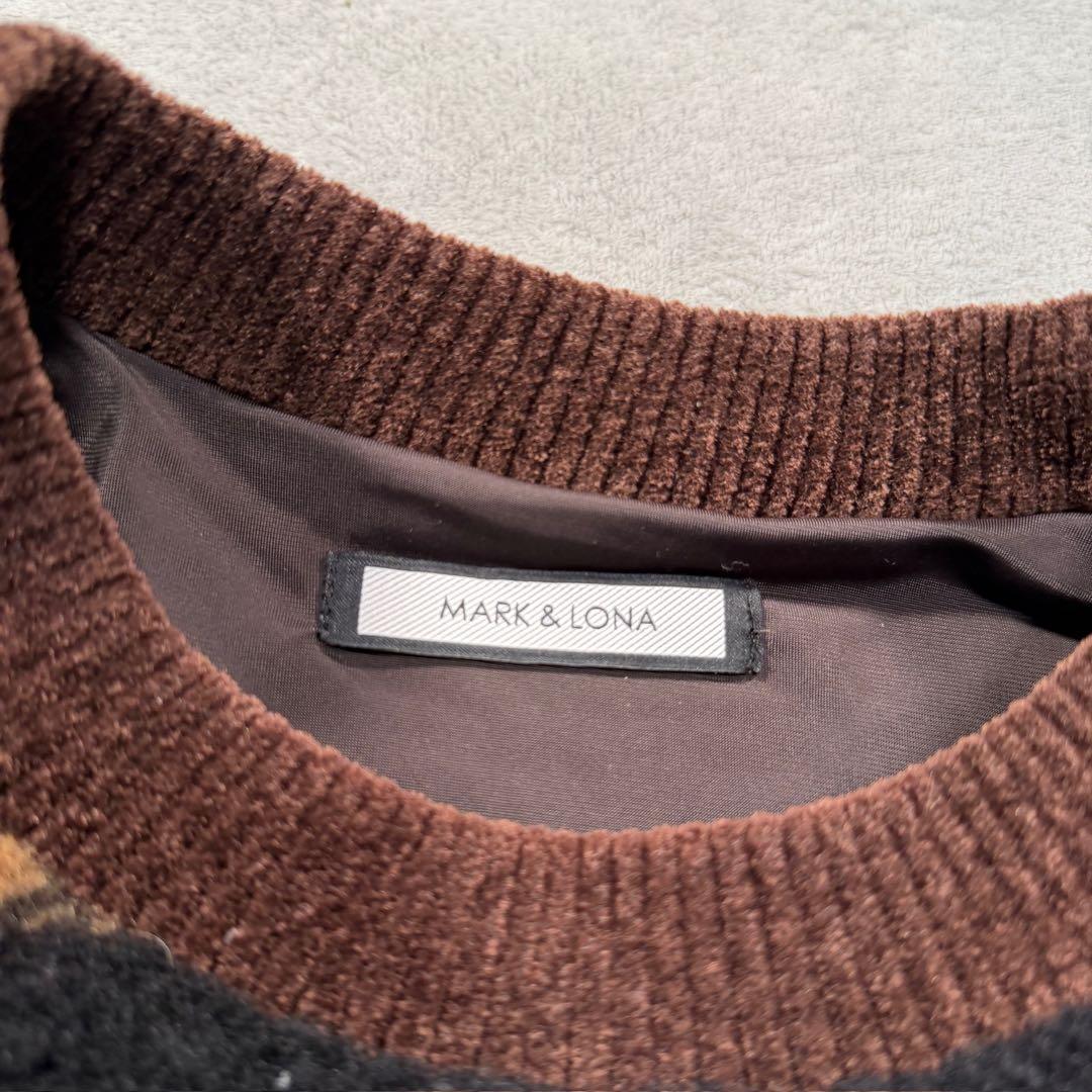 マークアンドロナ　ボアトレーナー　ゴルフウェア　ブラック　46