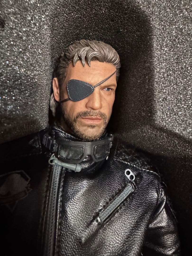 ゲームキャラクター ISMAEL LEATHER JACKET VER. + D-Pack