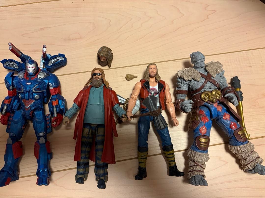 マーベルレジェンド　ソー　ゴーグ　パトリオット