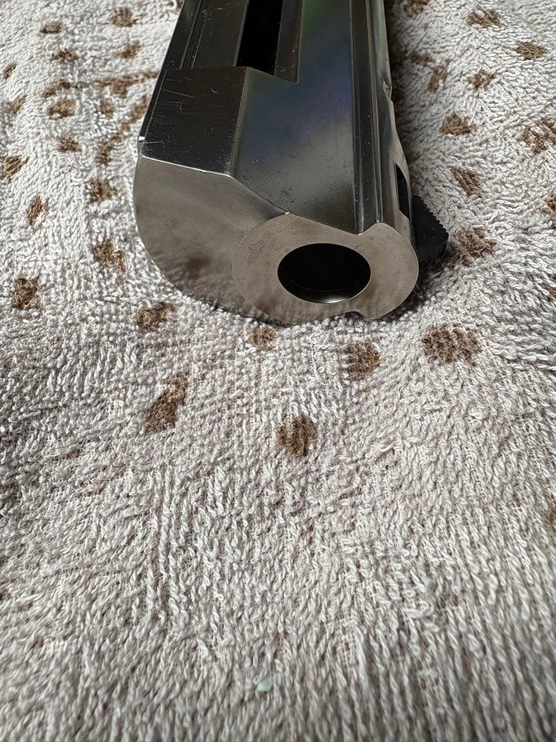 DESERT EAGLE .50AE クロームステンレス