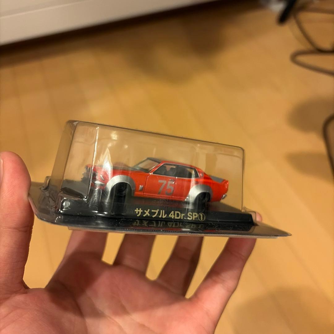 サンプル 4dr SP1 赤 ミニカー