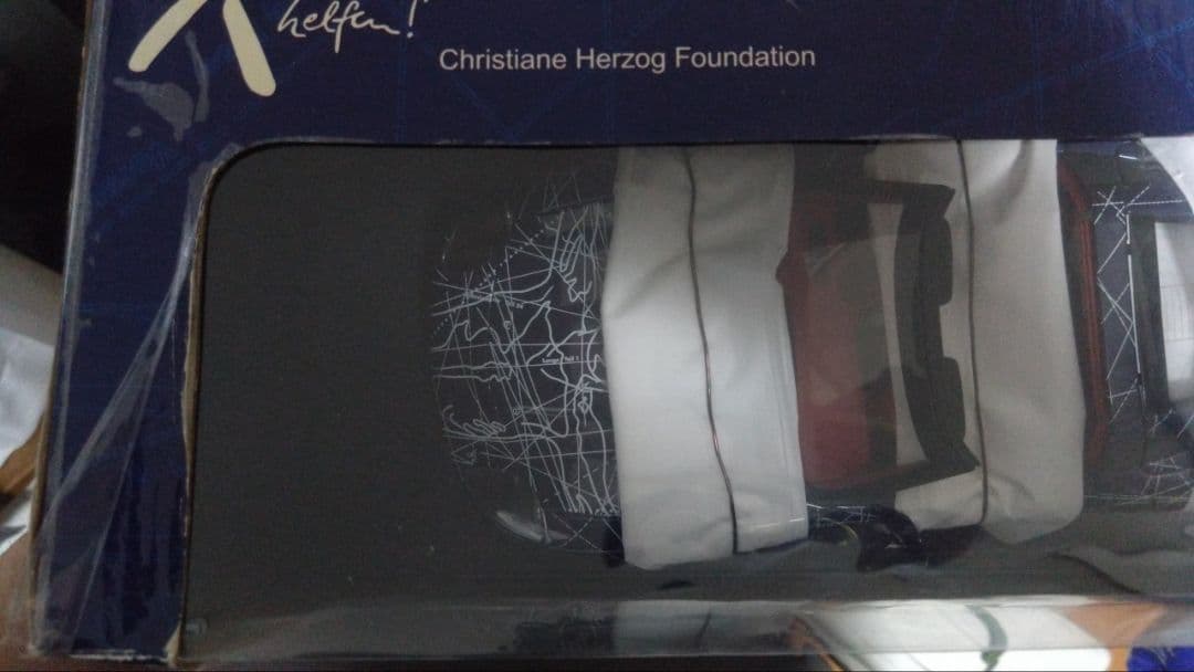 2月15日まで！1/18 IVM AUTOMOTIVE C12 Artcar