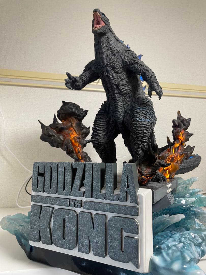 半額以下 ゴジラ2021 ワンダーフィギュア スタースペース 一部破損 外箱なし
