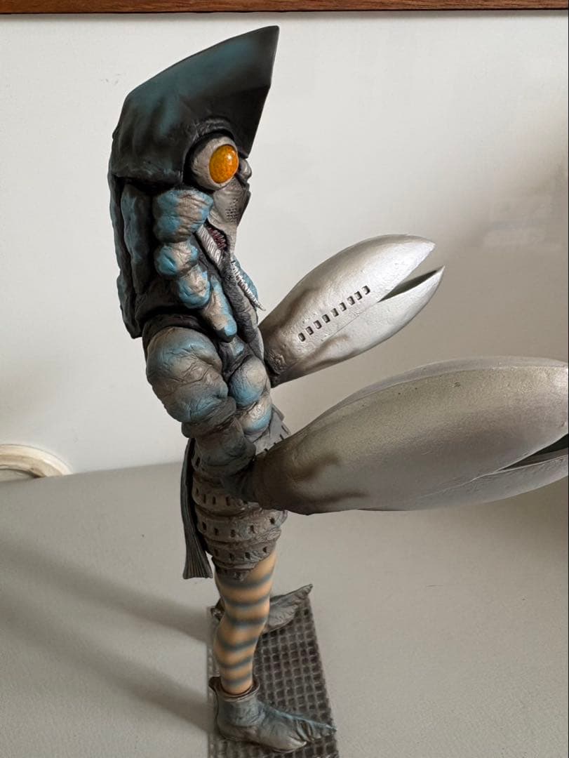 ウルトラマン　バルタン星人　フィギュア