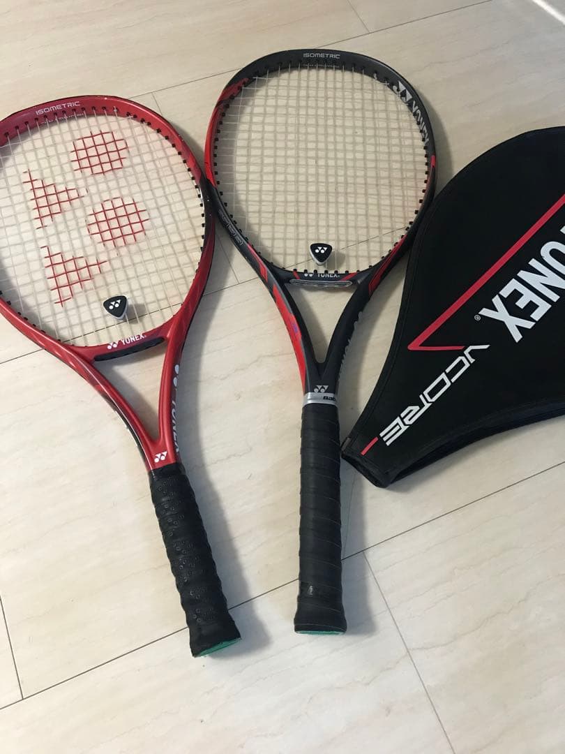 YONEXテニスラケット 2本＋1本オマケ