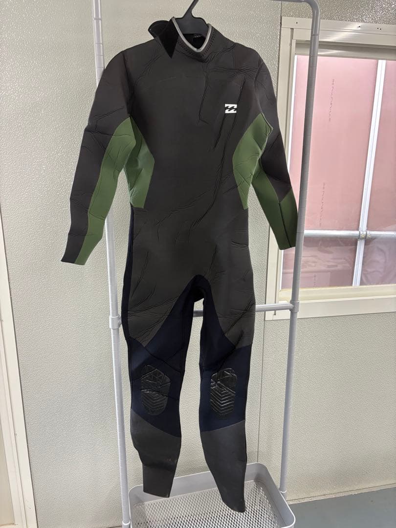 BILLABONG フルスーツ ブラック/グリーン