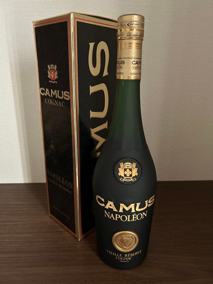ウイスキー REMY MARTIN SUPERIEUR & CAMUS NAPOLEON
