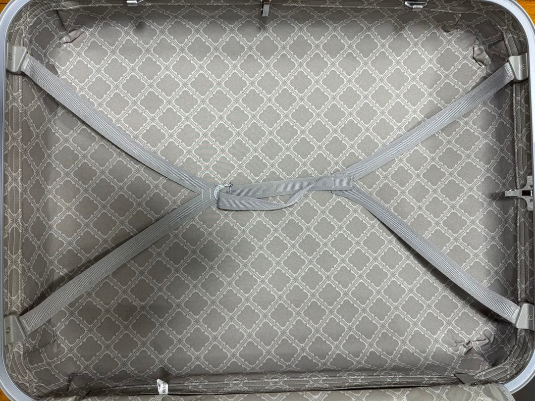 AMERICAN TOURISTER アメリカンツーリスター　スーツケース大容量