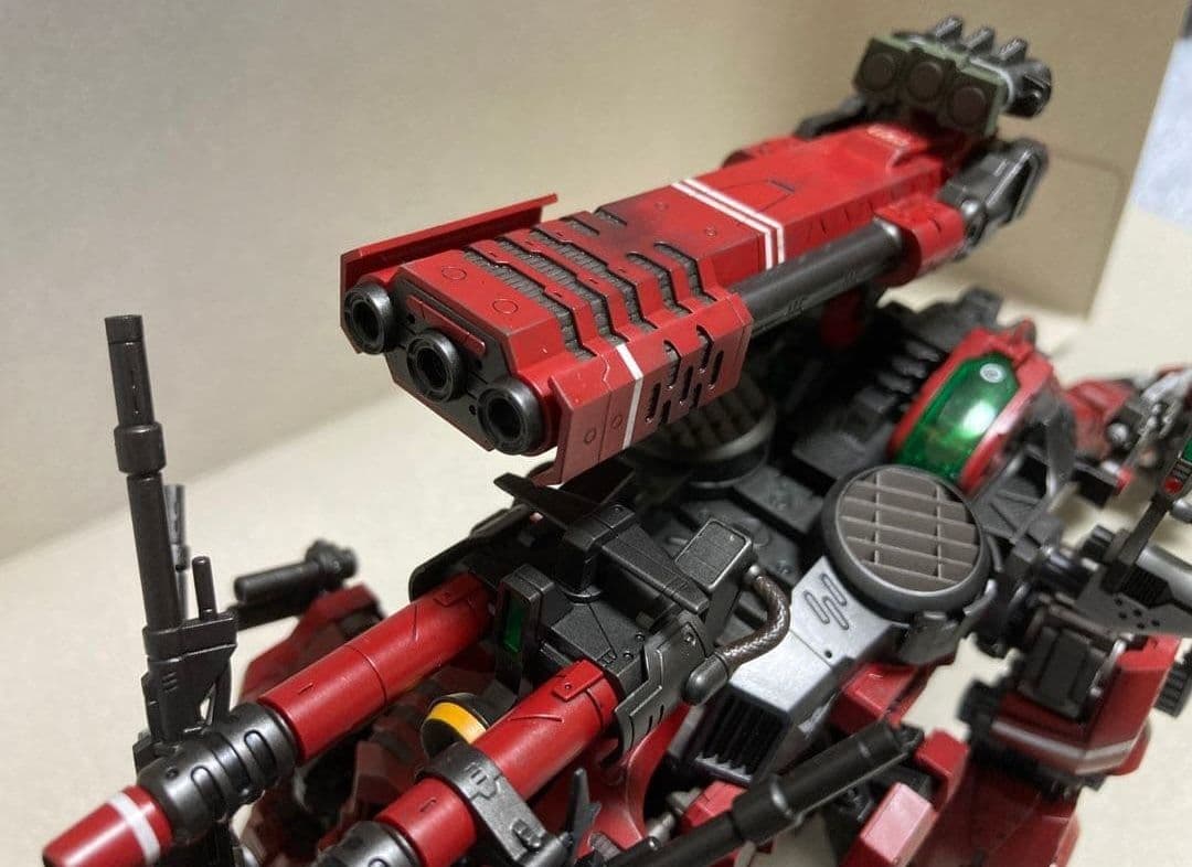 ゾイド HMM レッドホーン 完成品