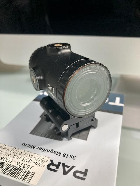 ベクターオプティクス パラゴン 3×18マグニファイア