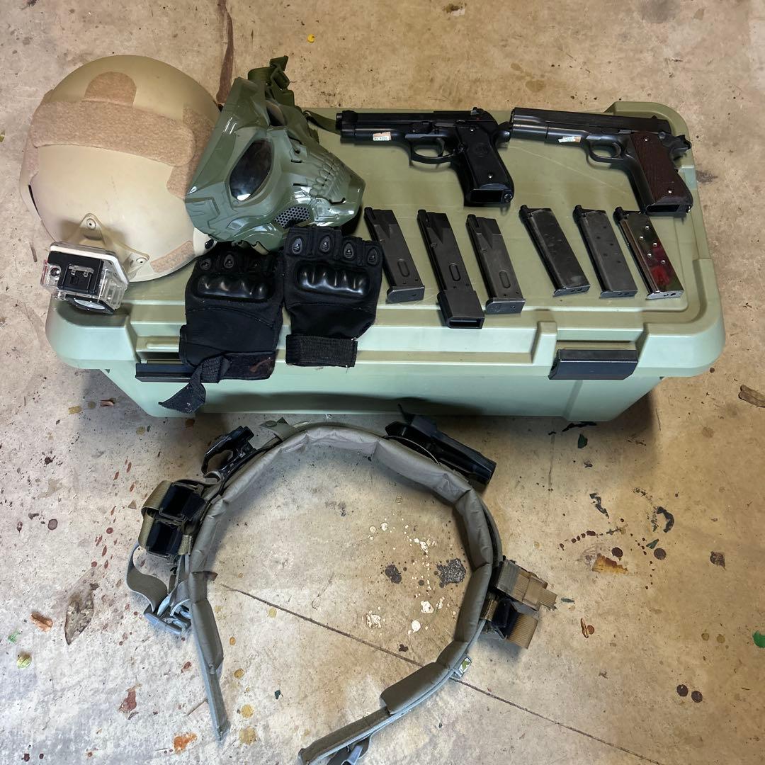 東京マルイ M1911A1 ガスブローバック M9ベレッタ　コルトガバメント