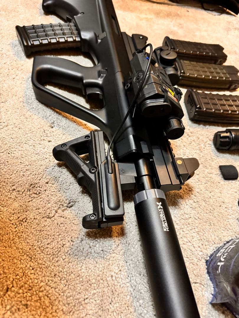 電動ガン　ハイサイクル_AUG