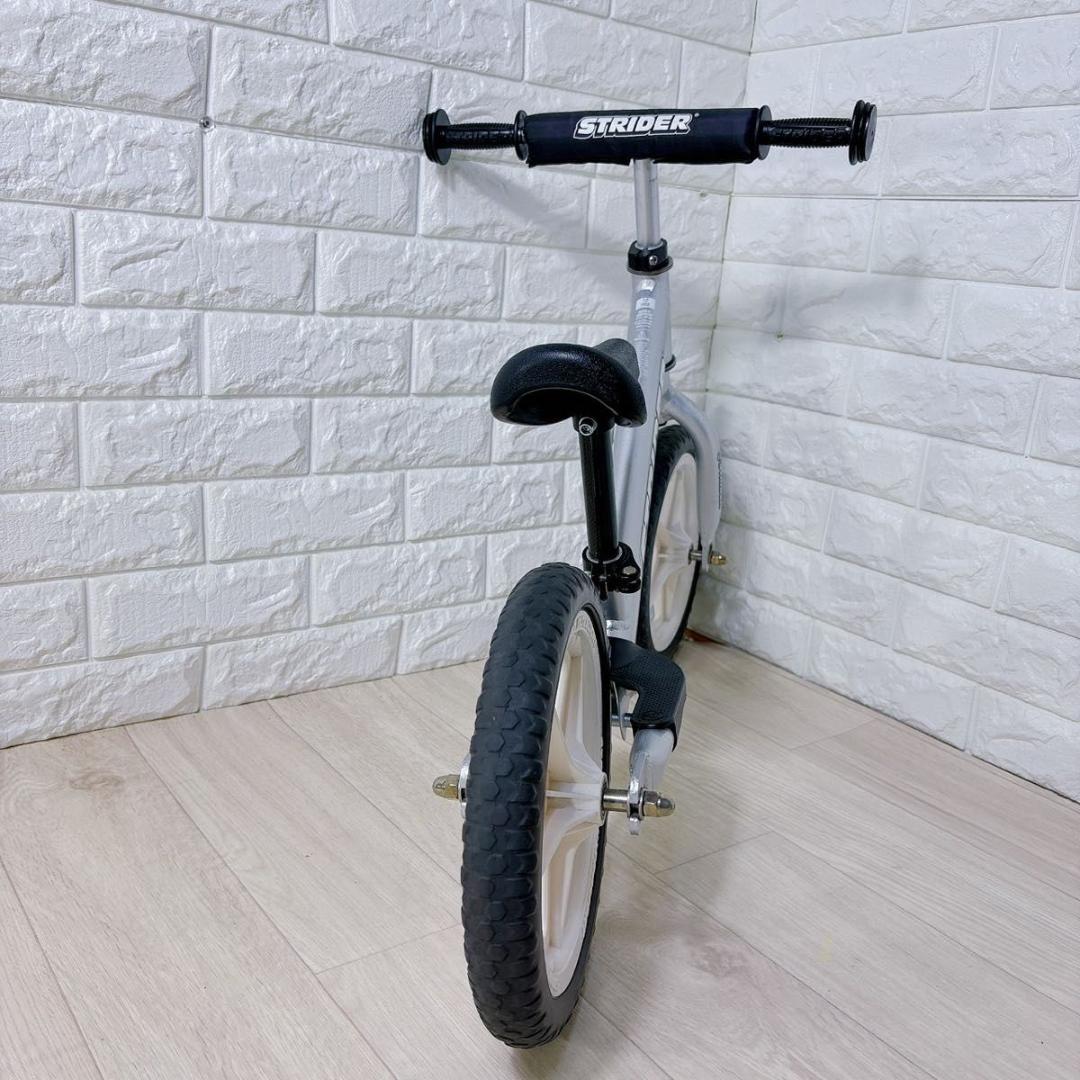 ストライダー プロ シルバー 12インチ 子供 キッズ 幼児用自転車 大人気