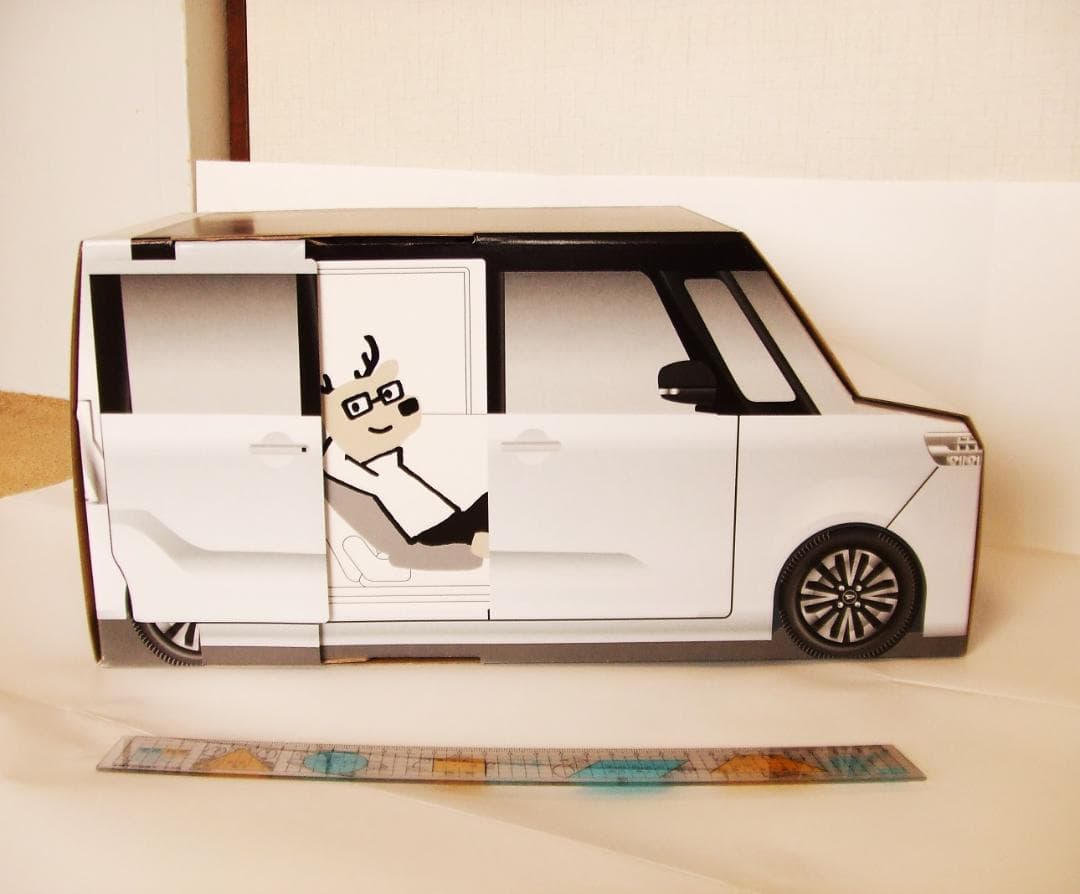 ダイハツ　タント　 大初夢フェア 　クルマ型BOX　クルマ模型空箱（タントのみ）