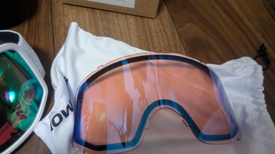 SALOMON　Sentry Pro S Sigma 替えレンズ、ケース付き