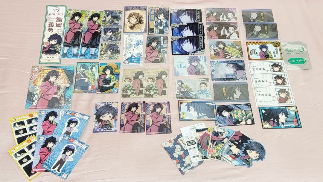 冨岡義勇　まとめ売り　鬼滅の刃　色紙　アクキー　缶バッジ　ラバスト　期間限定