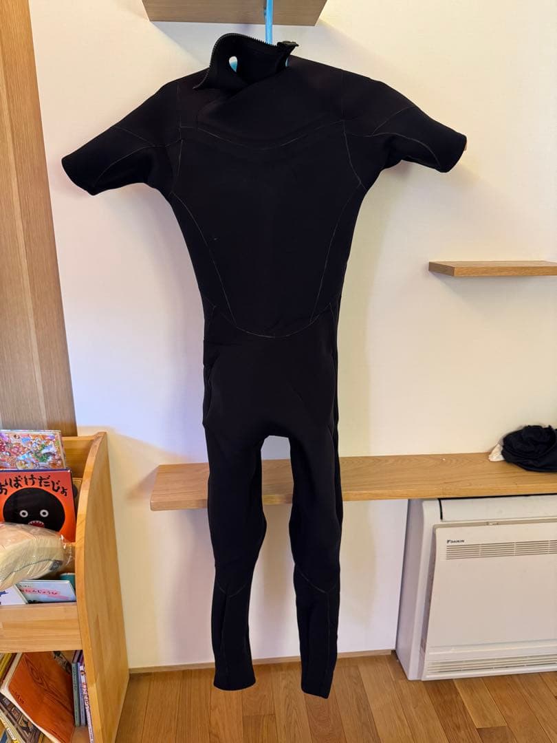 Airtight ウェットスーツ XL 黒色