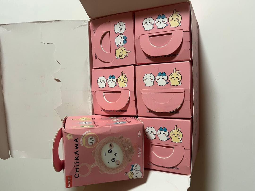 ちいかわ MINISO フェイスチェンジ マスコットフィギュア 6種コンプセット