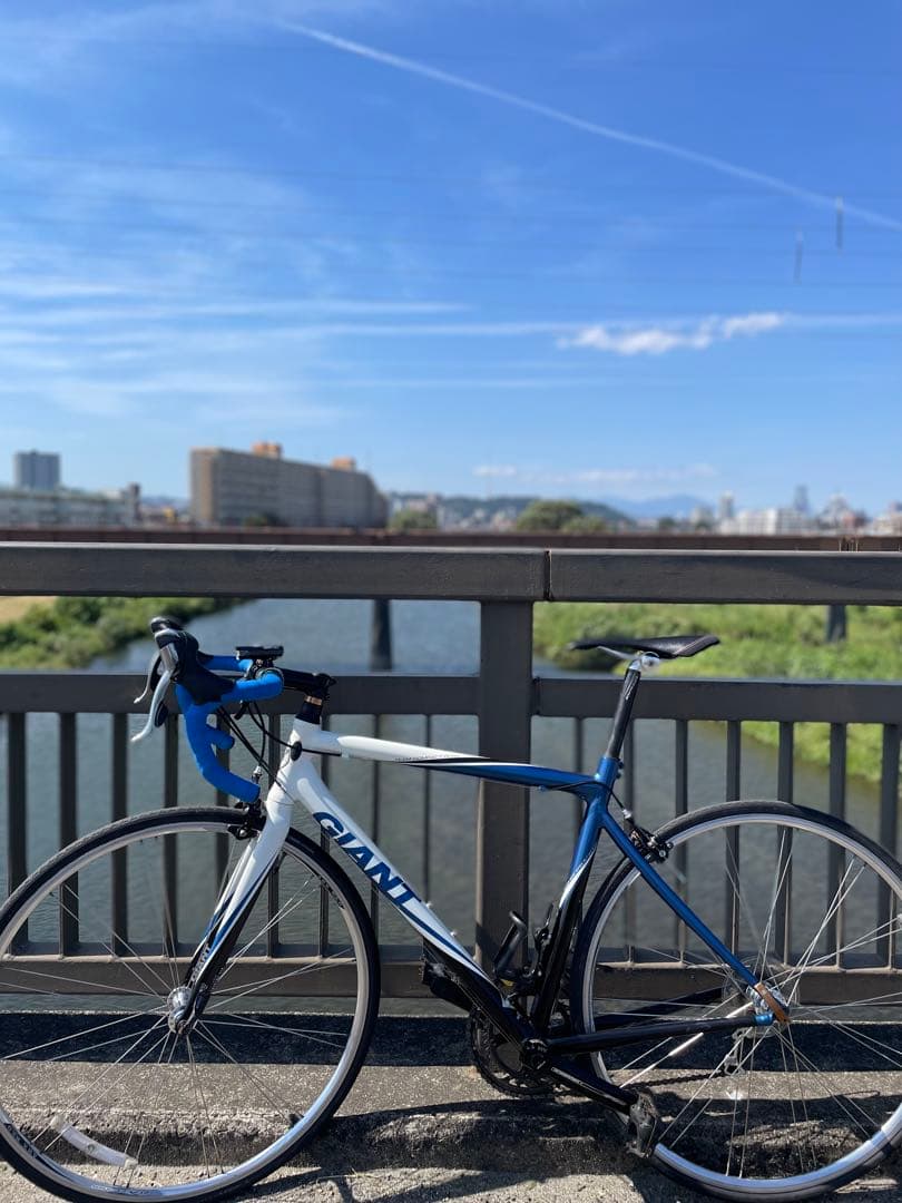 大特価✨著名配送✨一品限り✨GIANT ロードバイク ホワイト/ブルー