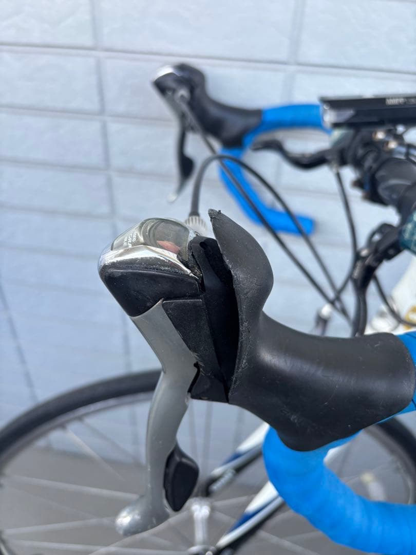 大特価✨著名配送✨一品限り✨GIANT ロードバイク ホワイト/ブルー