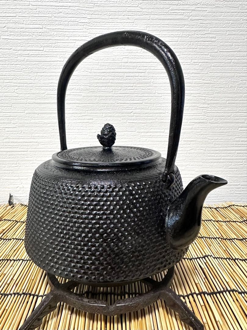 未使用品、供箱等付属品付　南部蓬榮堂造　１５型九重アラレ　B4様　売約済み