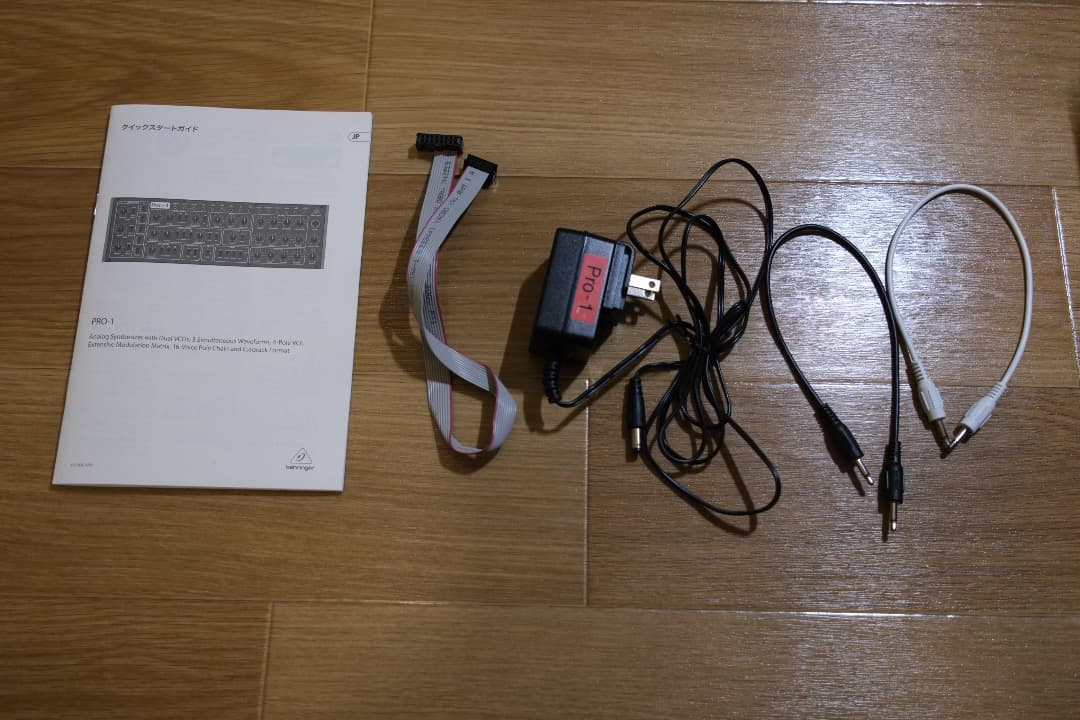 Behringer Pro-1 アナログシンセサイザー　値下げ