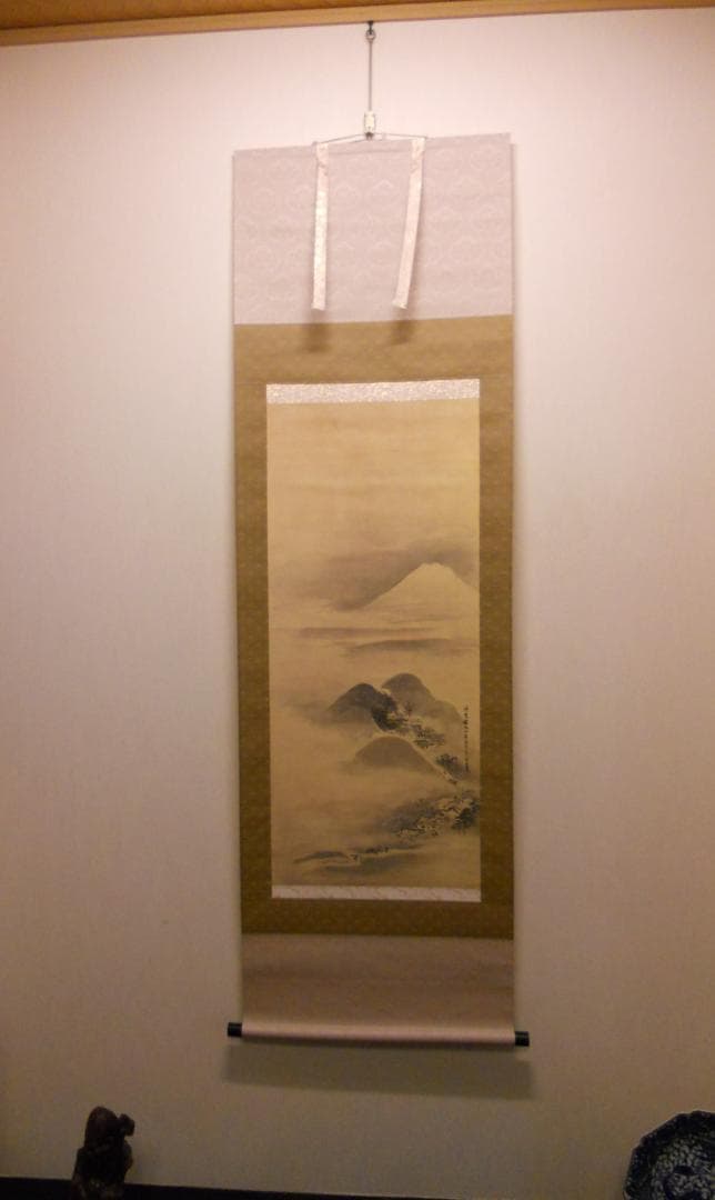 掛け軸 狩野探幽 四季富士 絹本 名品 複製 希少 軸装 茶道具 掛軸 美品