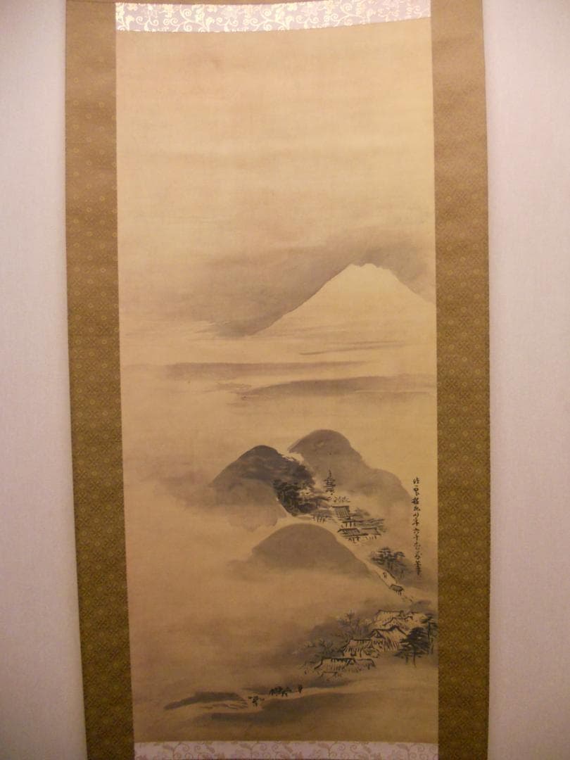 掛け軸 狩野探幽 四季富士 絹本 名品 複製 希少 軸装 茶道具 掛軸 美品