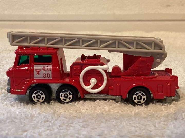 トミカ　NO.29 日野　ハシゴ消防車（東淀川）　日本製　スーパーギフト
