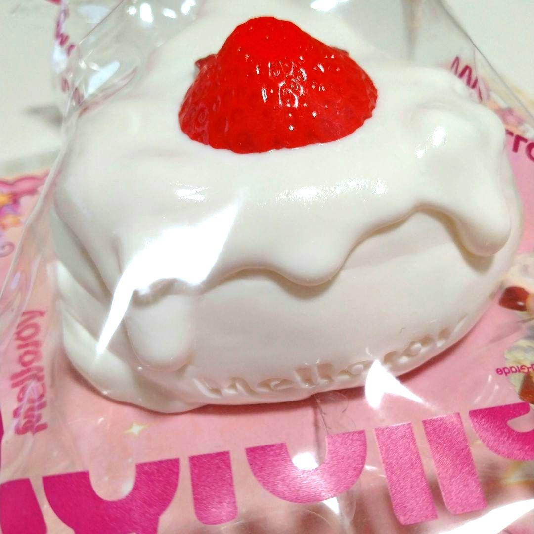 mellojoyスクイーズいちごショートケーキ スライスケーキ限定品