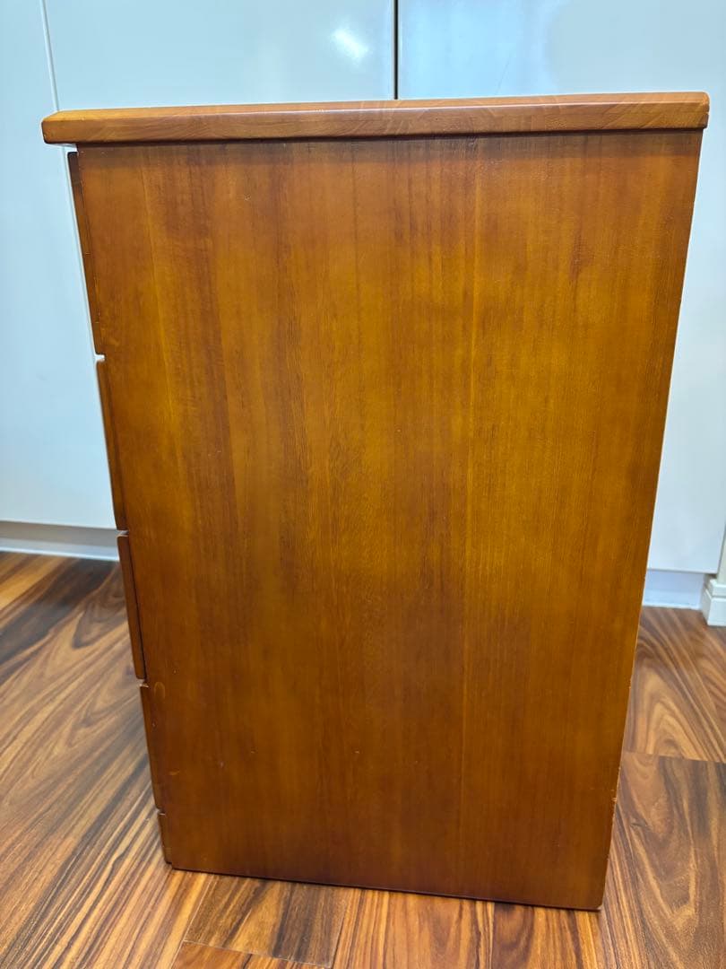 木製 4段袖机 キャスター付き 鍵付きチェスト 幅39cm ラッカー塗装