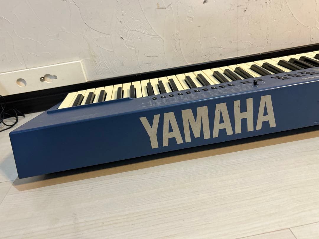 YAMAHA CS1X デジタルシンセサイザー