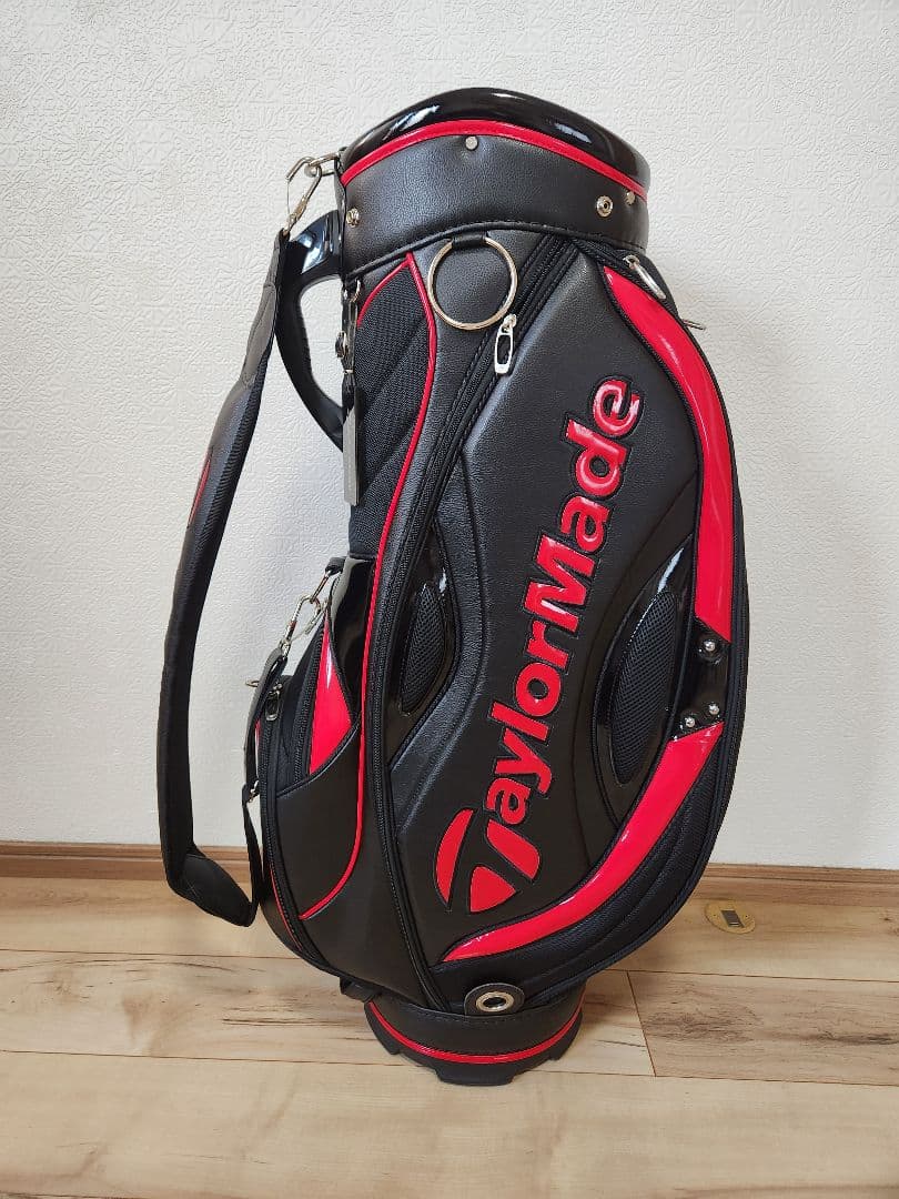 美品 テーラーメイド SY202 キャディバッグ 9型 赤×黒 フード付き
