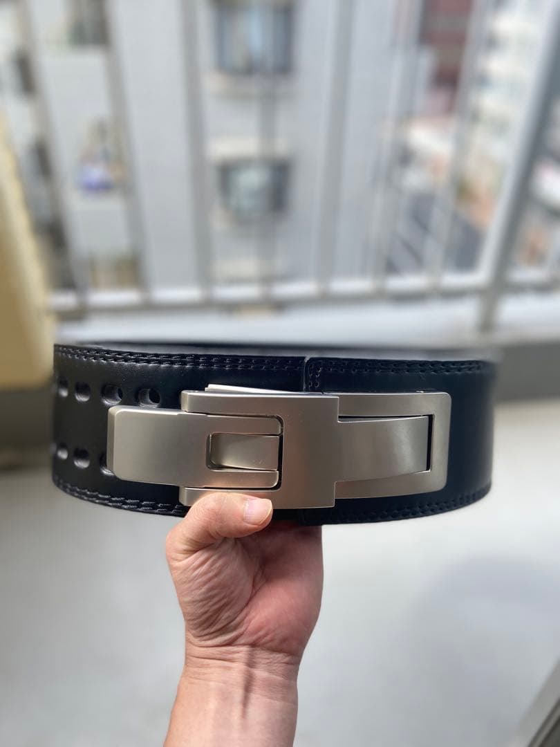 黒 レザーパワーベルト 調整可能穴付き