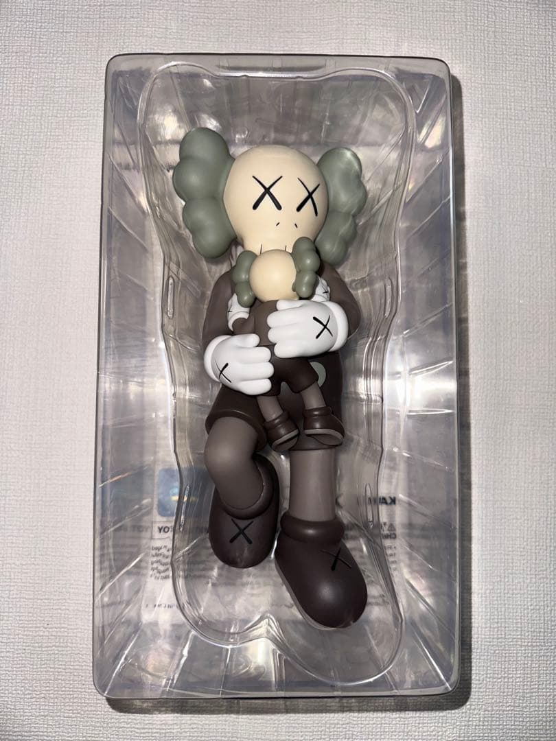 【値下げ済み】KAWS（カウズ） HOLIDAY SINGAPORE ブラウン