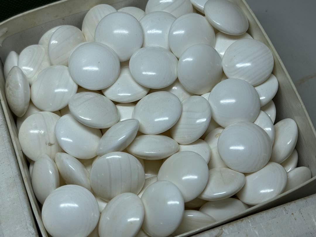 S29 高級「碁石」蛤 那智黒石 34号 厚み10㎜ 囲碁