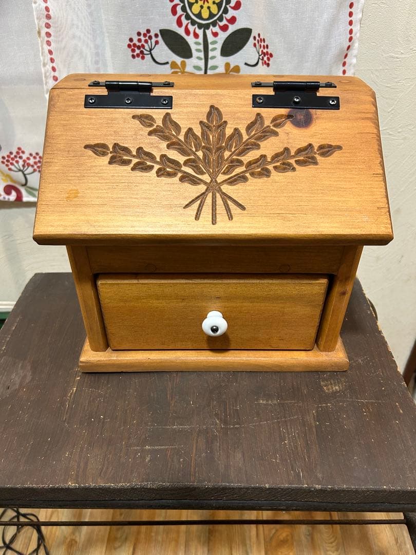 カントリーファニチャーAUNT STELLA’S Key BOX