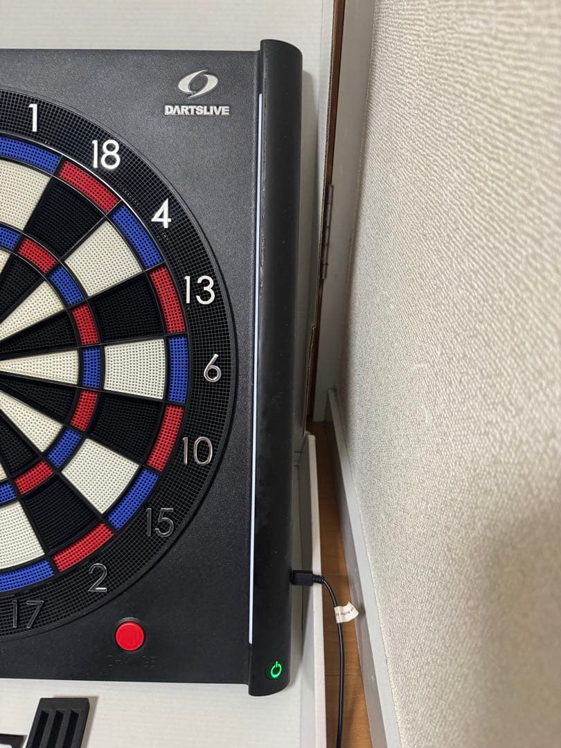 DARTSLIVE-200S 電子ダーツボード　スマートフォン連動ホームダーツ