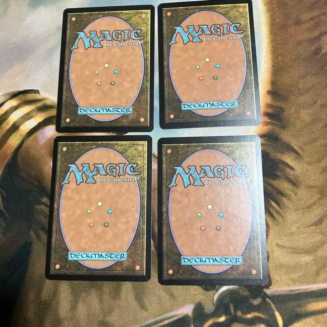 MTG 不快な群れ　４枚