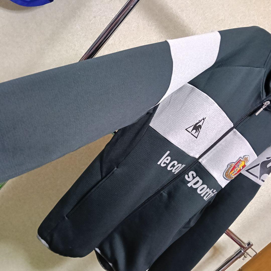 ルコック製 名古屋グランパス トラックトップ ブラック×グレー／L