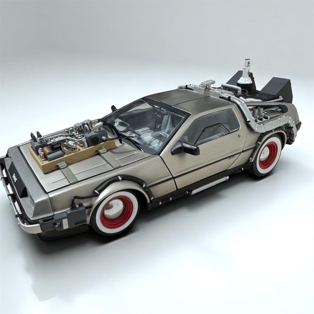 Sun Star 1/18 デロリアン タイムマシン ダイキャストミニカー