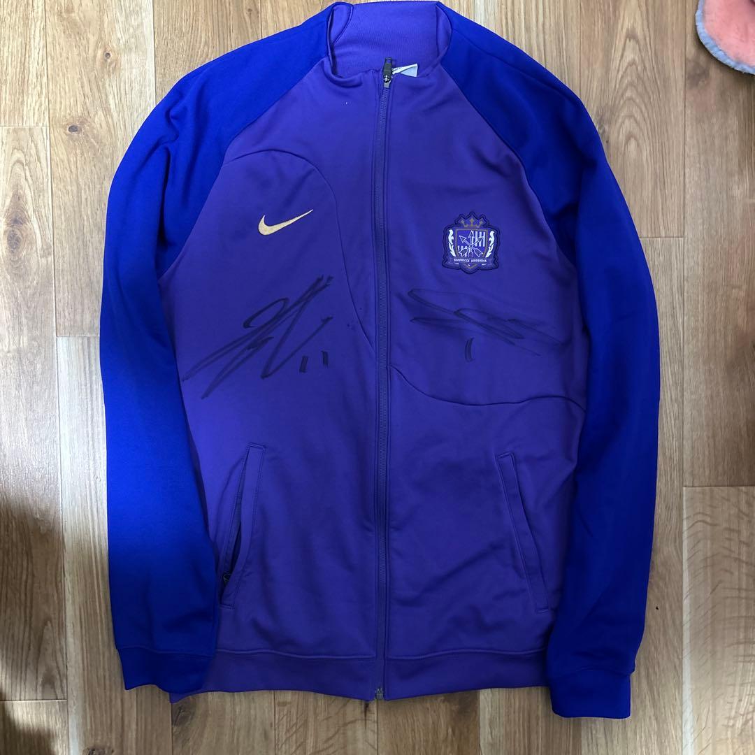 サンフレッチェ広島　大迫敬介、満田誠(現ガンバ大阪)直筆サイン入りジャケット