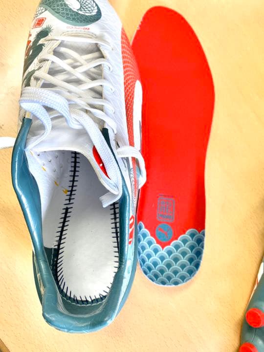 プーマスパイク26センチ対応　新品未販売