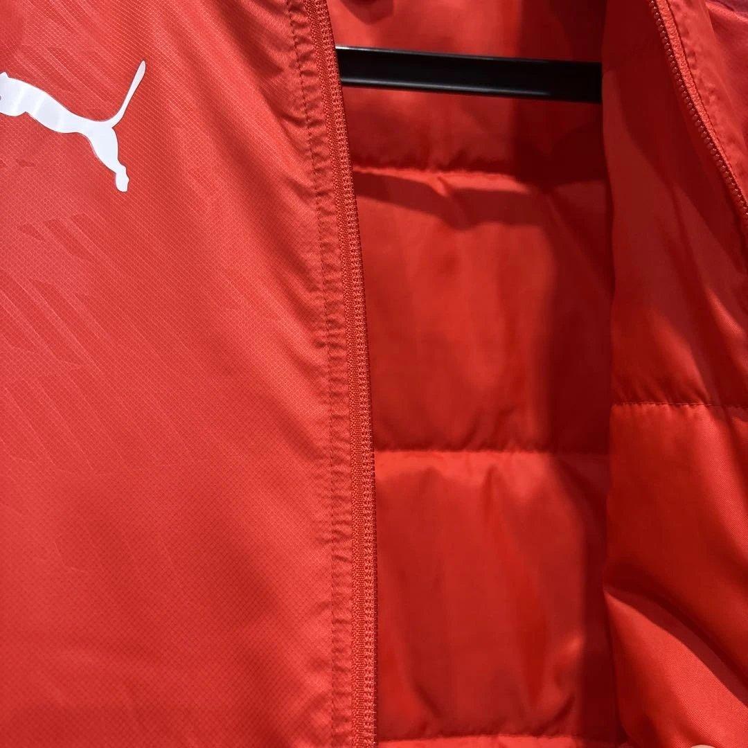 プーマサッカーウォーマー上下新品