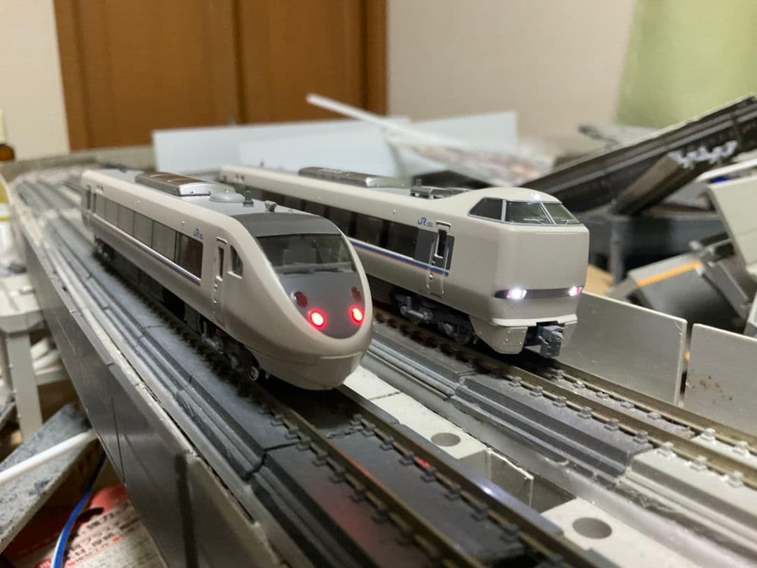 匿名配送　KATO 681系 しらさぎ