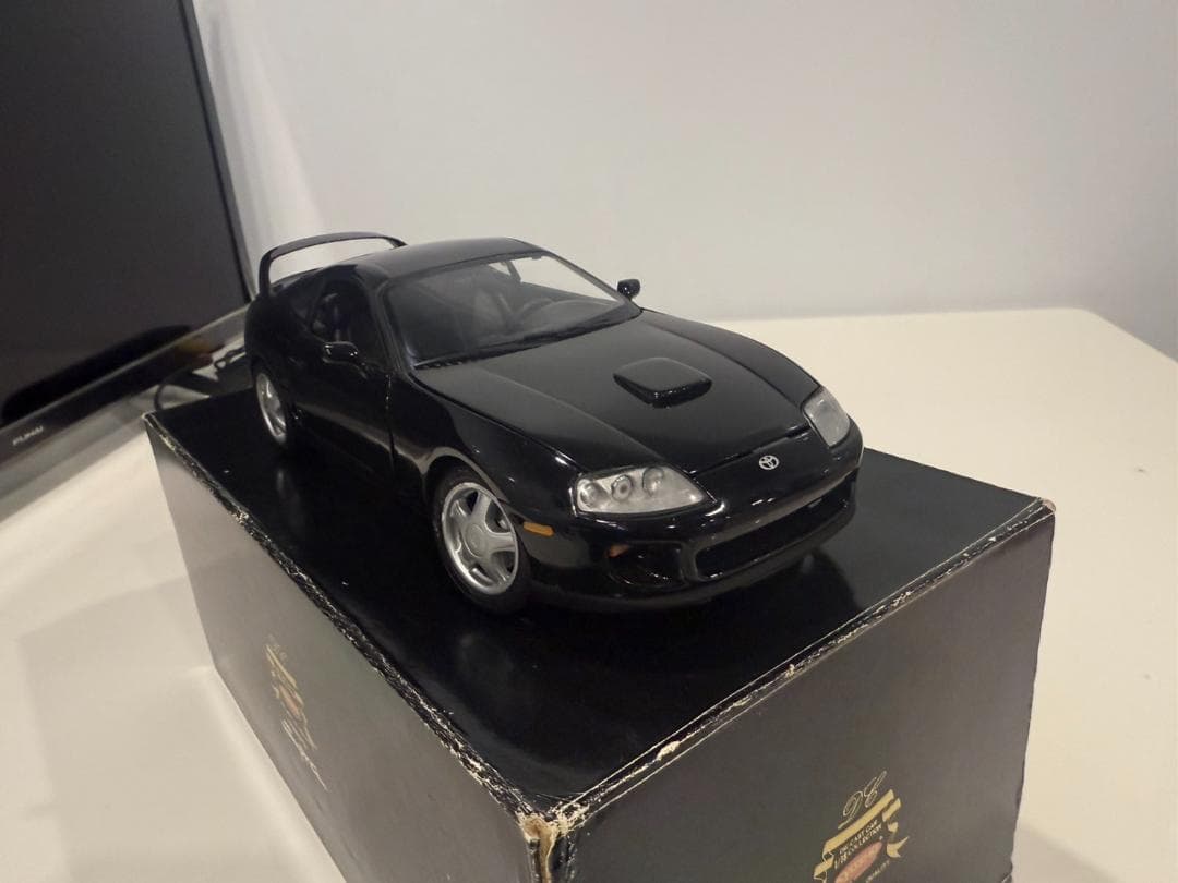 京商トヨタ スープラ A80 1/18 ブラック